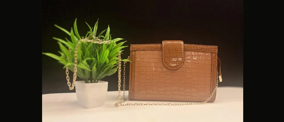 handbag-manufacturer
